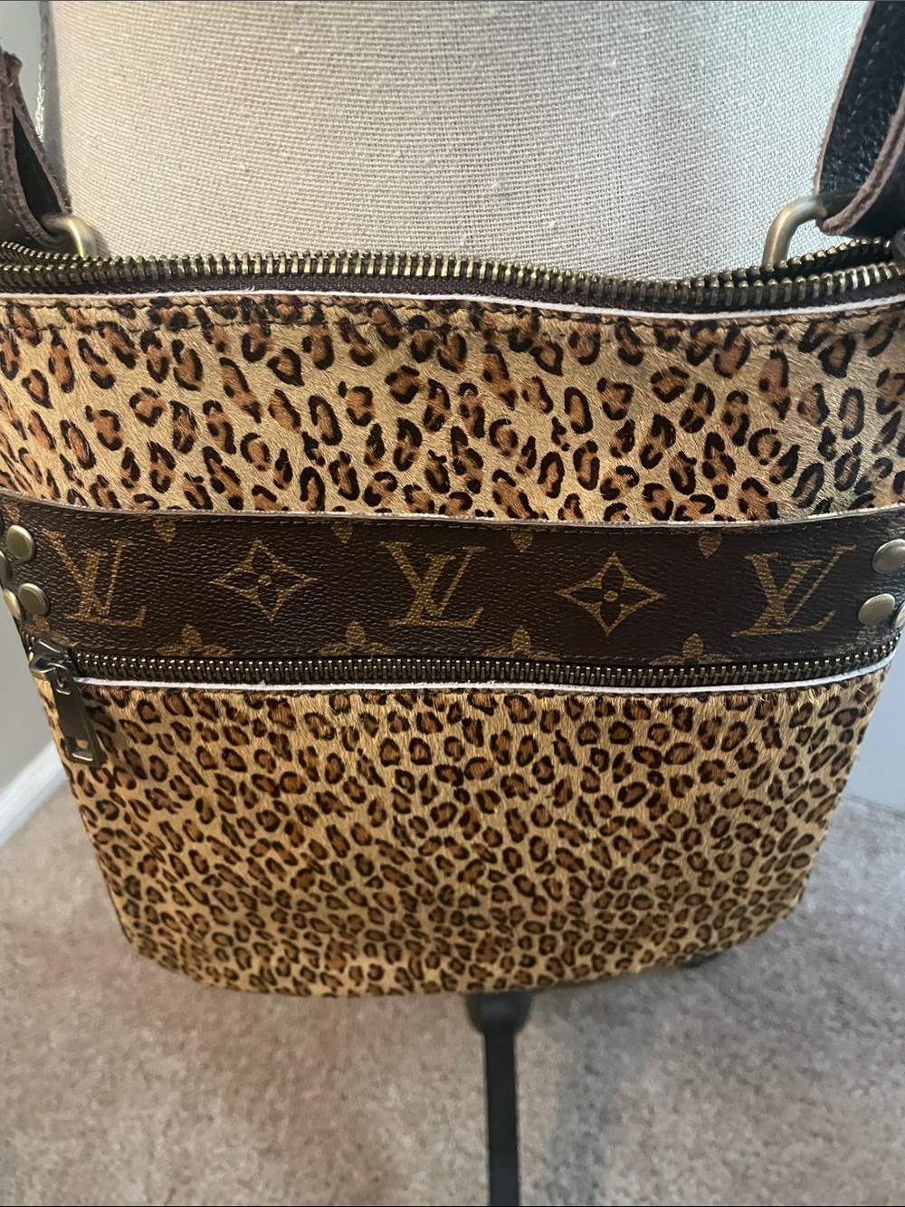Leopard Print Crossbody Bag with Brown Trim lv leather inset - Picture 2 of 6
